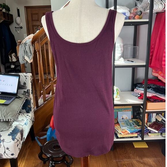 Lot of 2 Ribbed Tank Tops Plunging Neckline Beaded White & Maroon size XL, 14/16 - Picture 8 of 11